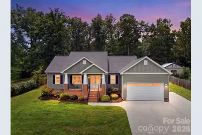 301 Pinehurst Drive, Kings Mountain, NC 28086 - Photo 1
