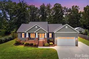 301 Pinehurst Dr, Kings Mountain, NC 28086 - Photo 1