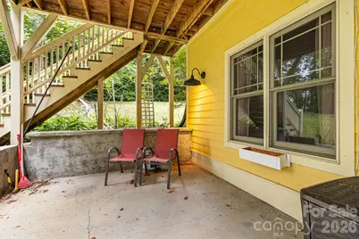 312 E Forest Place, Candler, NC 28715 - Photo 19