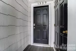1339 Torrence Cir, Davidson, NC 28036 - Photo 3