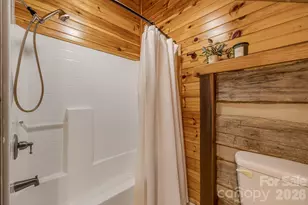 146 Gentry Farm Dr, Hot Springs, NC 28743 - Photo 23