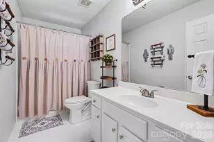 1924 Dearmon Dr, Charlotte, NC 28205 - Photo 27