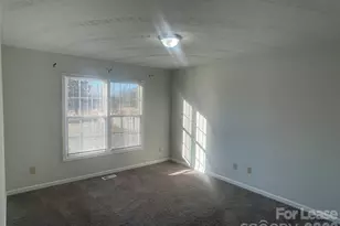 1444 Farmington Hills Dr, Conover, NC 28613 - Photo 13