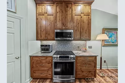 73 Ridgetop Circle #303, Brevard, NC 28712 - Photo 9