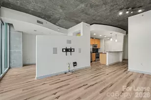 210 N Church St, Charlotte, NC 28202 - Photo 3