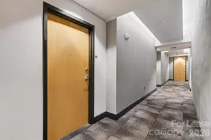 210 N Church St, Charlotte, NC 28202 - Photo 17