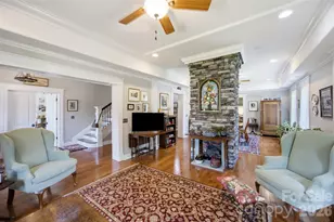 211 Jefferson Street E, York, SC 29745 - Photo 5