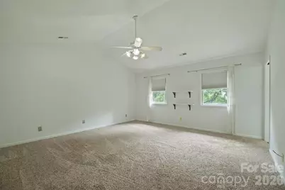 7801 Bridle Court, Charlotte, NC 28216 - Photo 37