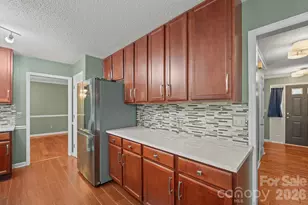 7801 Bridle Ct, Charlotte, NC 28216 - Photo 13