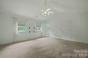 7801 Bridle Ct, Charlotte, NC 28216 - Photo 39