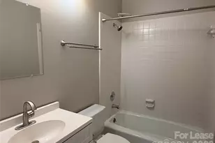 1014 Queens Rd, Charlotte, NC 28207 - Photo 7