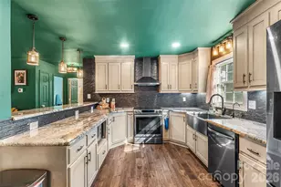 5468 Valley Run St, Hickory, NC 28601 - Photo 7