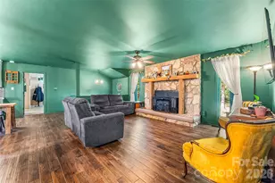 5468 Valley Run St, Hickory, NC 28601 - Photo 5