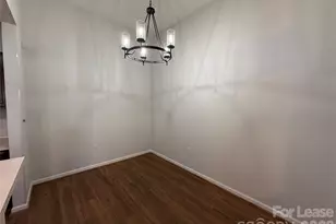 415 W 8th St, Charlotte, NC 28202 - Photo 3