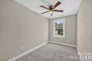 3919 Hemingway Dr NW, Hickory, NC 28601 - Photo 29