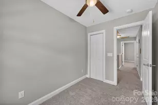 3919 Hemingway Dr NW, Hickory, NC 28601 - Photo 27
