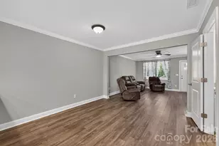 3919 Hemingway Dr NW, Hickory, NC 28601 - Photo 11