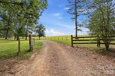3545 Ernandez Road, Richburg, SC 29729 - Photo 1