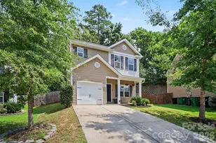 4560 Merryvale Forest Dr, Charlotte, NC 28214 - Photo 3
