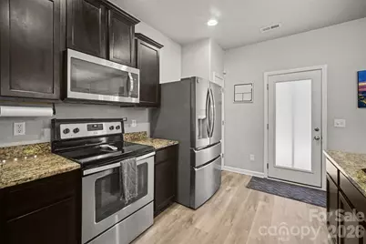 4560 Merryvale Forest Drive, Charlotte, NC 28214 - Photo 13