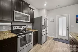 4560 Merryvale Forest Dr, Charlotte, NC 28214 - Photo 13