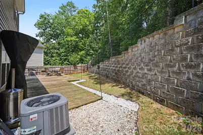 4560 Merryvale Forest Drive, Charlotte, NC 28214 - Photo 27