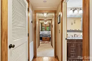 250 Creekside Wy, Burnsville, NC 28714 - Photo 21