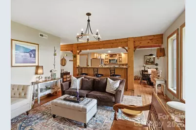 250 Creekside Way #C202, Burnsville, NC 28714 - Photo 3