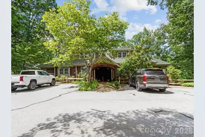 250 Creekside Way #C202, Burnsville, NC 28714 - Photo 1