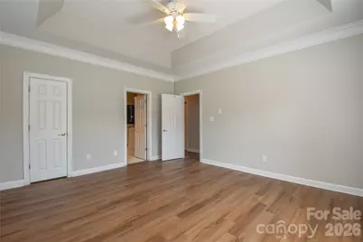 8332 Highland Glen Drive, Charlotte, NC 28269 - Photo 15