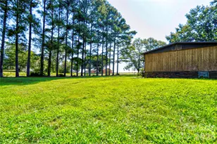 807 Johnnie Bridges Rd, Shelby, NC 28150 - Photo 19