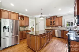 5875 Tipperary Dr, Lake Norman of Catawba, NC 28037 - Photo 15