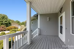 128 Stone House Rd, Hendersonville, NC 28739 - Photo 5