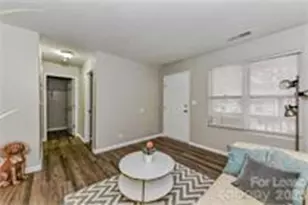 307 Hoskins Mill Ln, Charlotte, NC 28208 - Photo 3