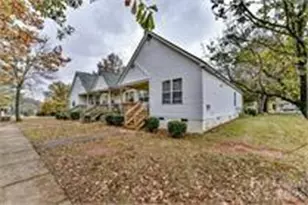 307 Hoskins Mill Ln, Charlotte, NC 28208 - Photo 15