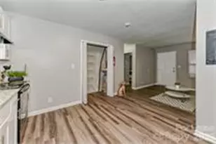 307 Hoskins Mill Ln, Charlotte, NC 28208 - Photo 7