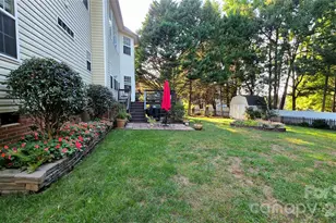 12424 Tantallon Ct, Pineville, NC 28134 - Photo 7