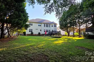 12424 Tantallon Ct, Pineville, NC 28134 - Photo 9