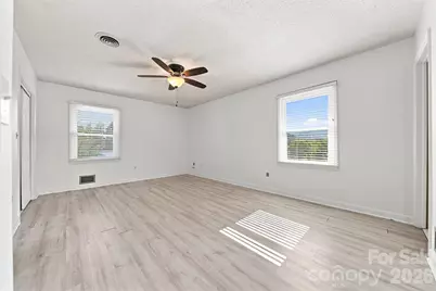 2796 Lakeview Drive, Lenoir, NC 28645 - Photo 19