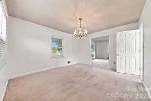 2796 Lakeview Dr, Lenoir, NC 28645 - Photo 13