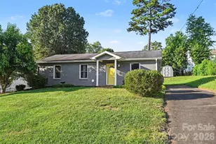 812 Capps Hill Mine Rd, Charlotte, NC 28216 - Photo 3