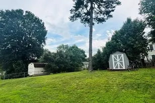 812 Capps Hill Mine Rd, Charlotte, NC 28216 - Photo 3