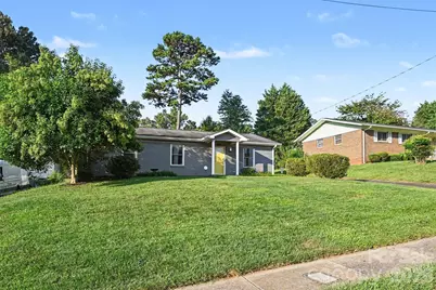812 Capps Hill Mine Road, Charlotte, NC 28216 - Photo 5