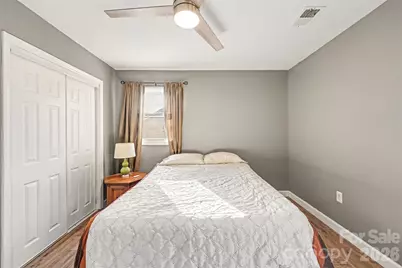 812 Capps Hill Mine Road, Charlotte, NC 28216 - Photo 27