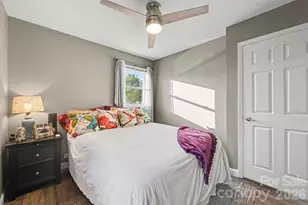 812 Capps Hill Mine Rd, Charlotte, NC 28216 - Photo 23