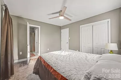 812 Capps Hill Mine Road, Charlotte, NC 28216 - Photo 25
