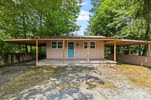 43 Avery St, Waynesville, NC 28786 - Photo 27