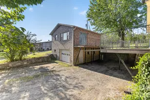 1371 Jackson Loop Rd, Flat Rock, NC 28731 - Photo 19