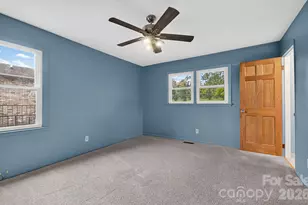 1371 Jackson Loop Rd, Flat Rock, NC 28731 - Photo 9
