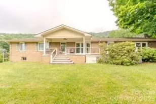 455 Avery Ln, Newland, NC 28657 - Photo 3